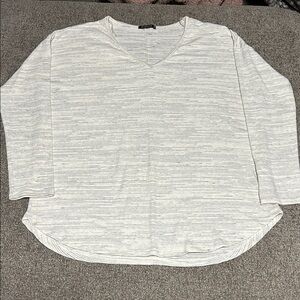 Staccato Women's Light Gray V-Neck Sweater